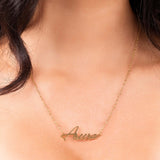 Personalized Nura Signature Custom Name Necklace featuring the name 'ARIIRA' in elegant script.