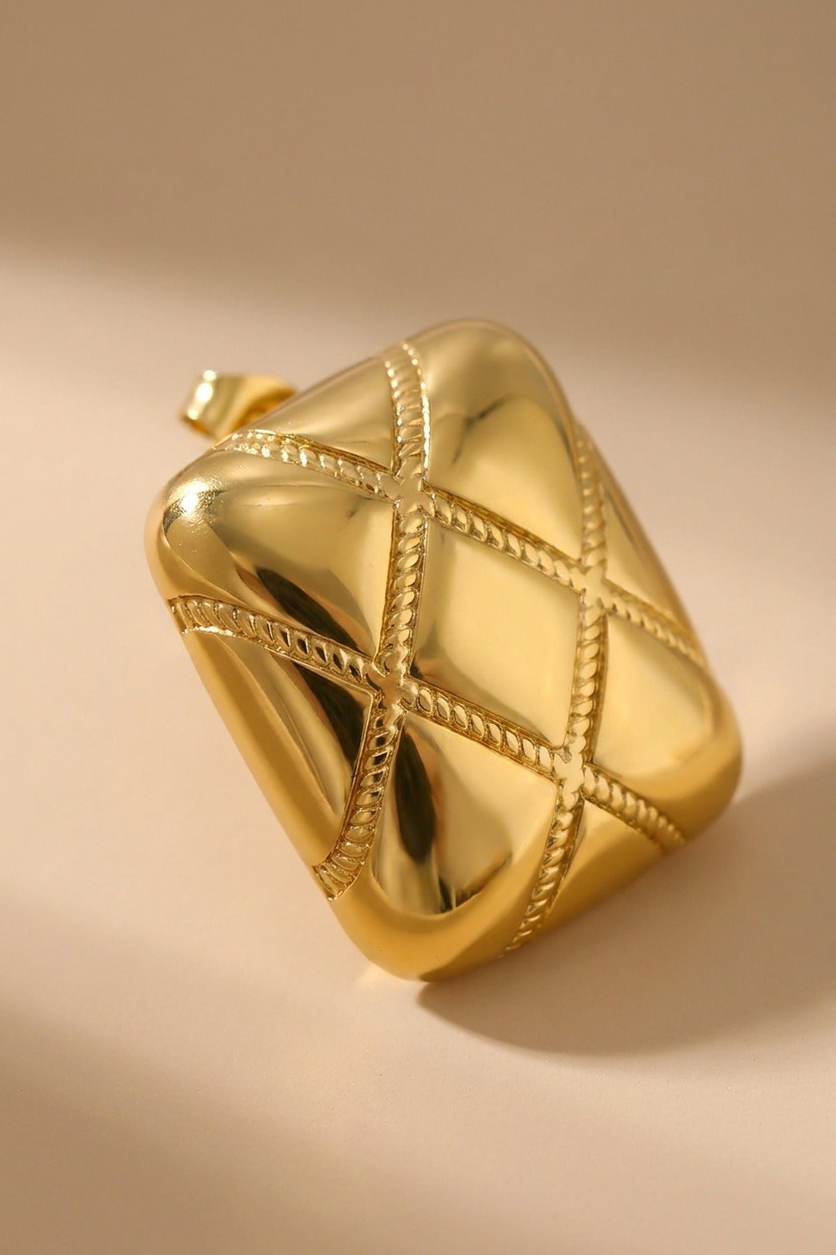 Gold Bev Geometrc Square Earrings