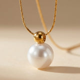 Gold Zakia Minimalist Pearl Necklace