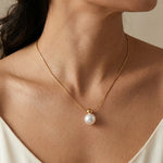 Gold Zakia Minimalist Pearl Necklace