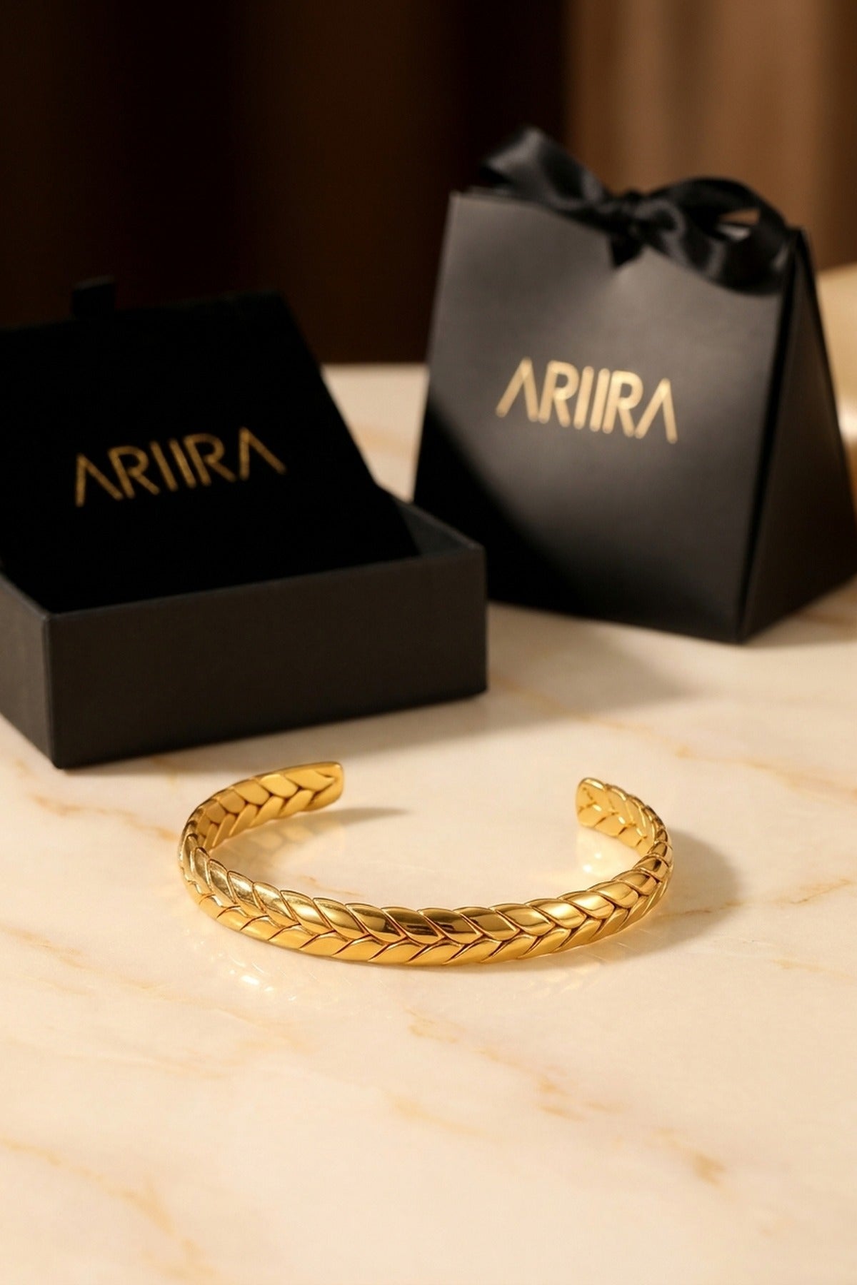 gold Romani Twist Texture Bracelet