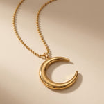 Gold Chand Luxe Moon Necklace