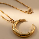 Gold Chand Luxe Moon Necklace