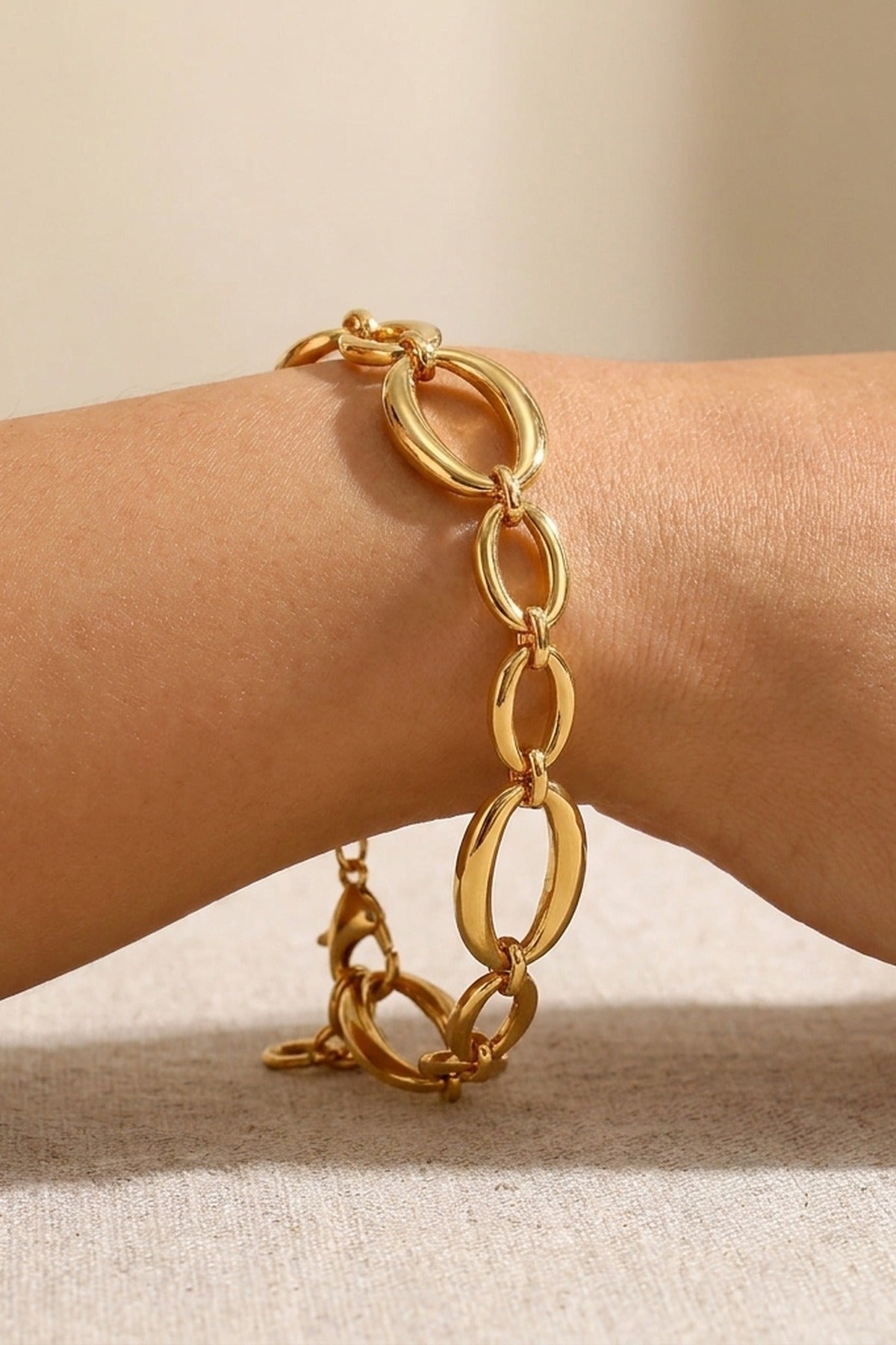 Gold Fatihah Circle Chain Bracelet