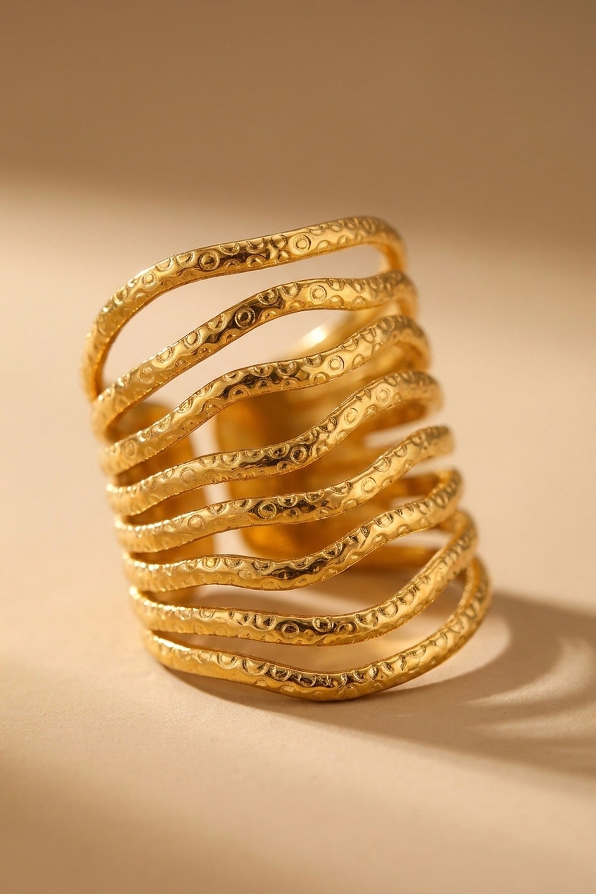 gold Kiia Retro Chunky Ring