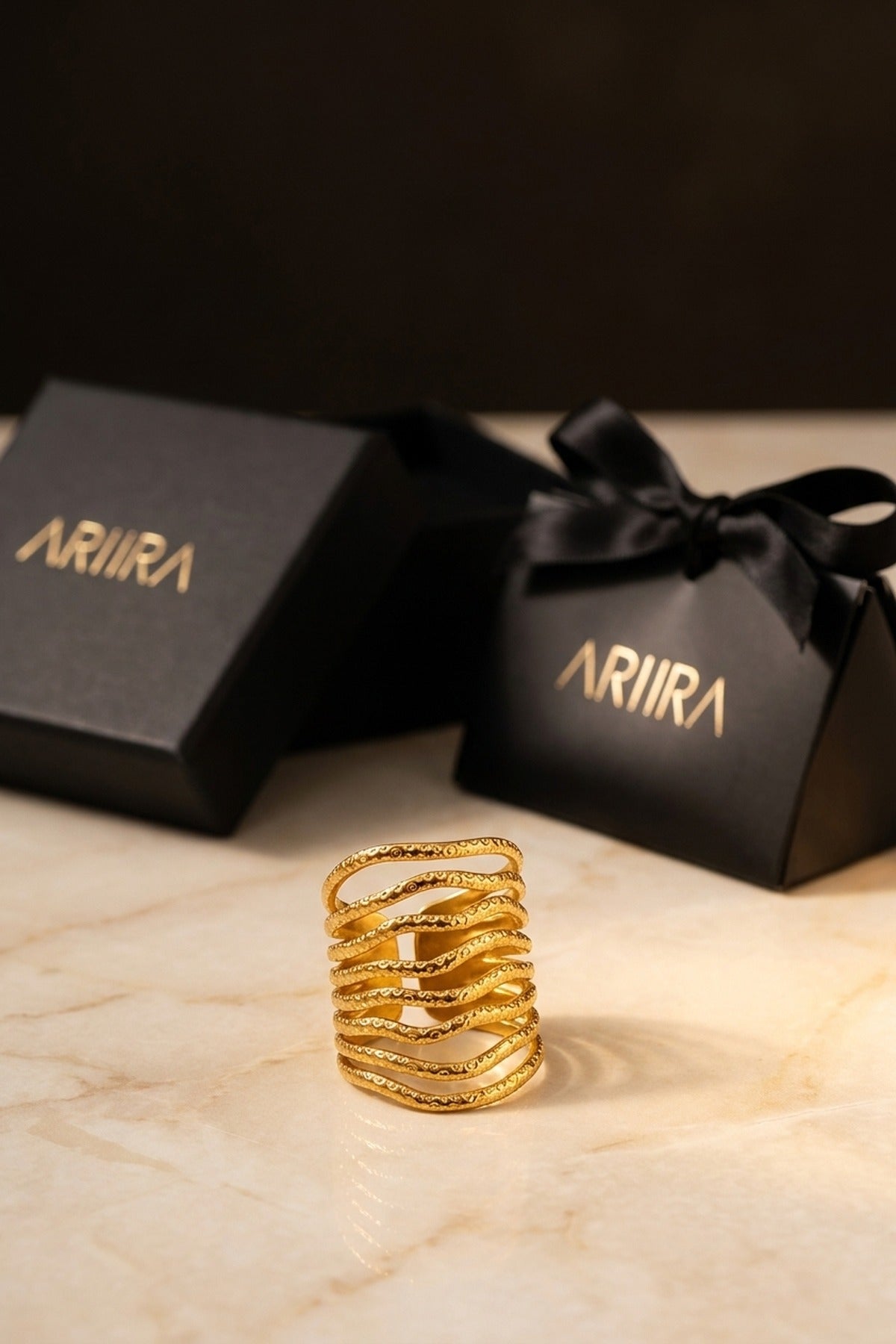 gold Kiia Retro Chunky Ring