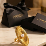 gold Verai Minimalist Oval Ring