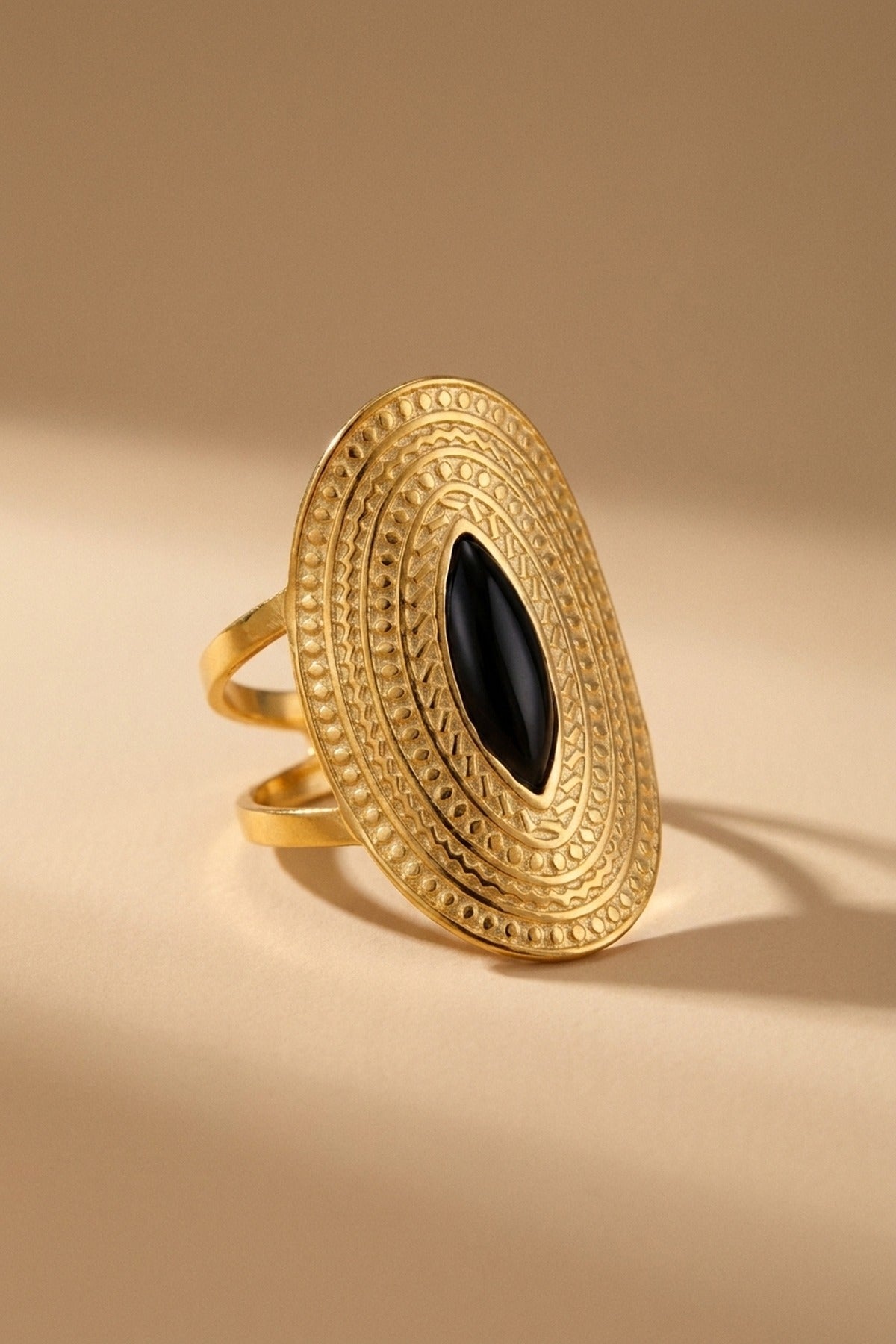 Gold Emaar Oval Open Ring