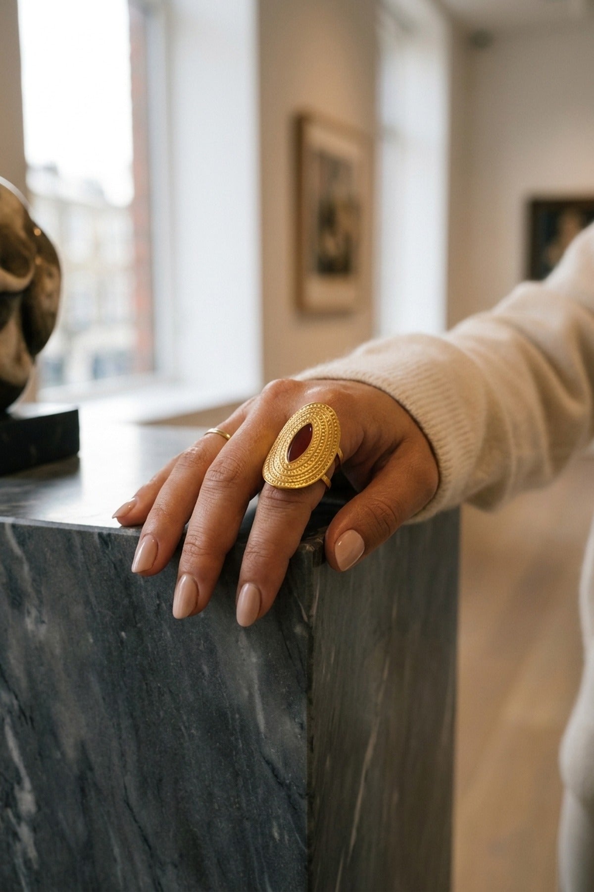 Gold Emaar Oval Open Ring