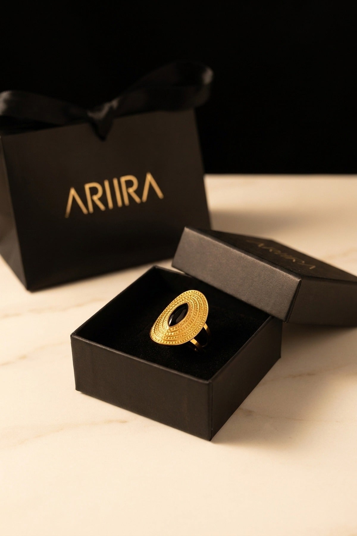 Emaar Oval Open Ring packaging