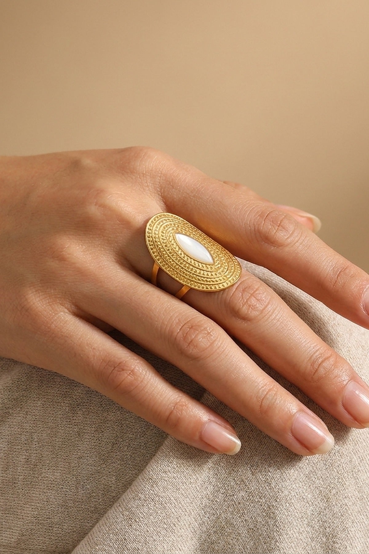 White Emaar Oval Open Ring