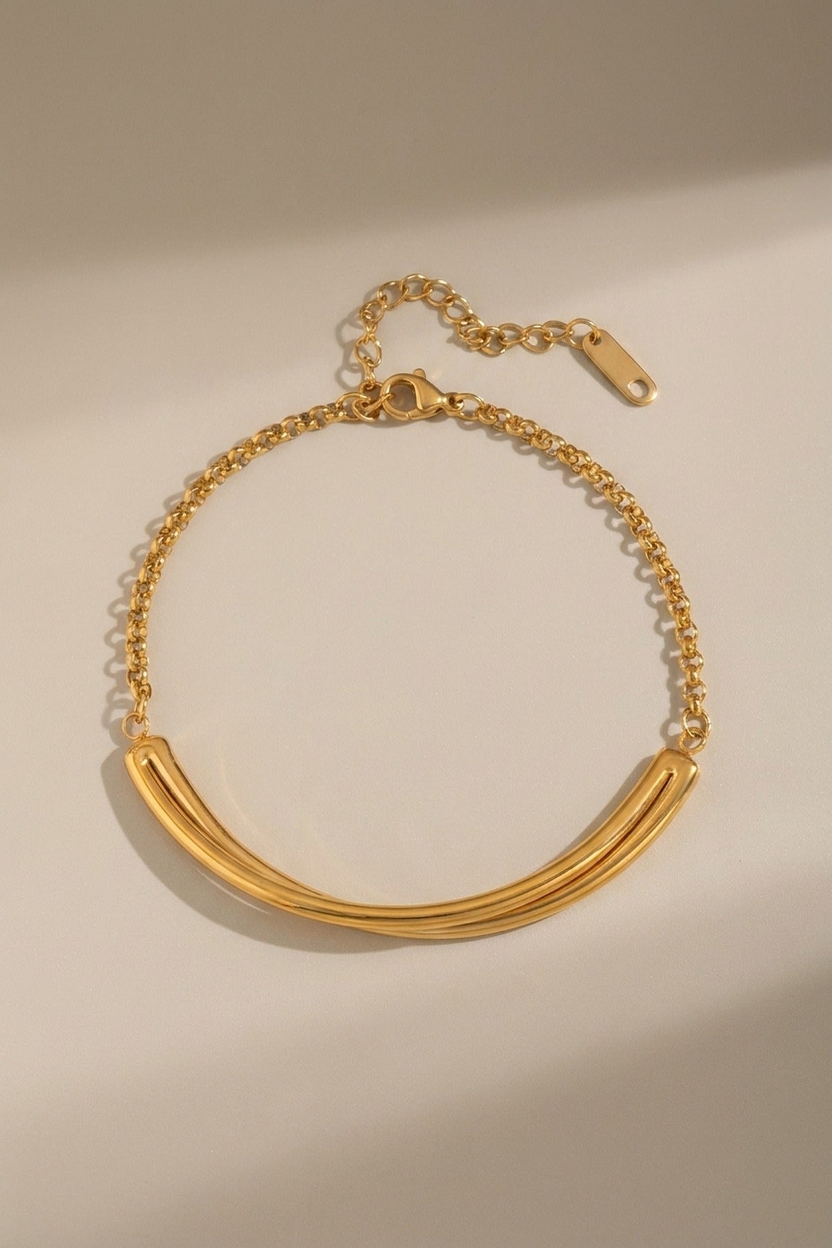 gold Philippa Gold Tone Curved Bar Chain