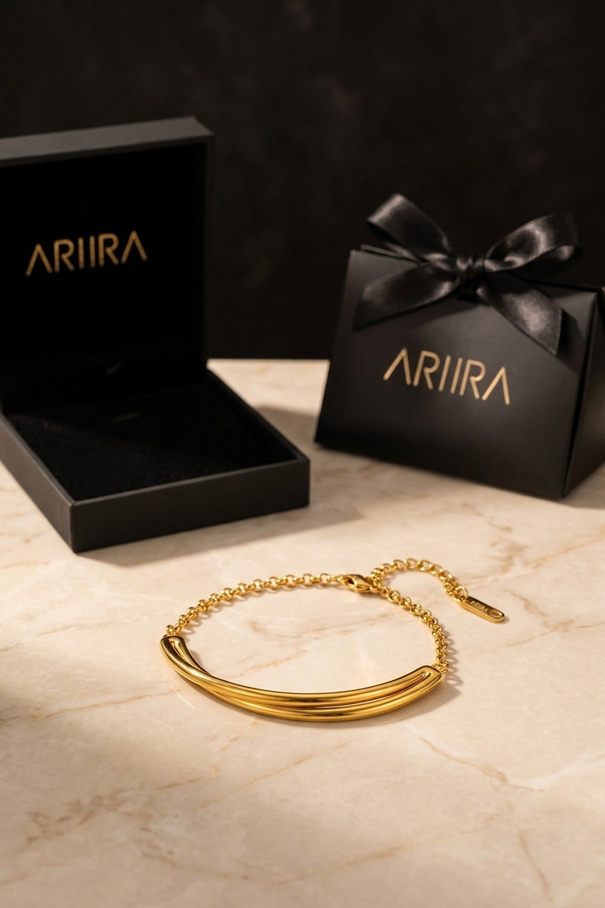 gold Philippa Gold Tone Curved Bar Chain