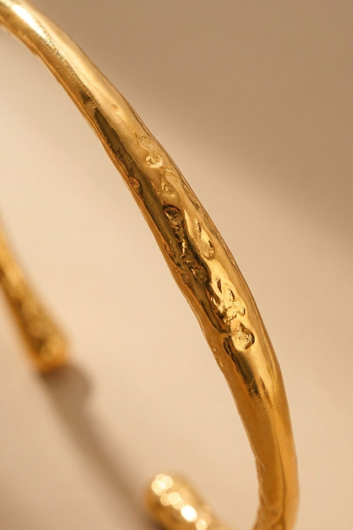 Gold Eugenia Set Of Two Gold Tone