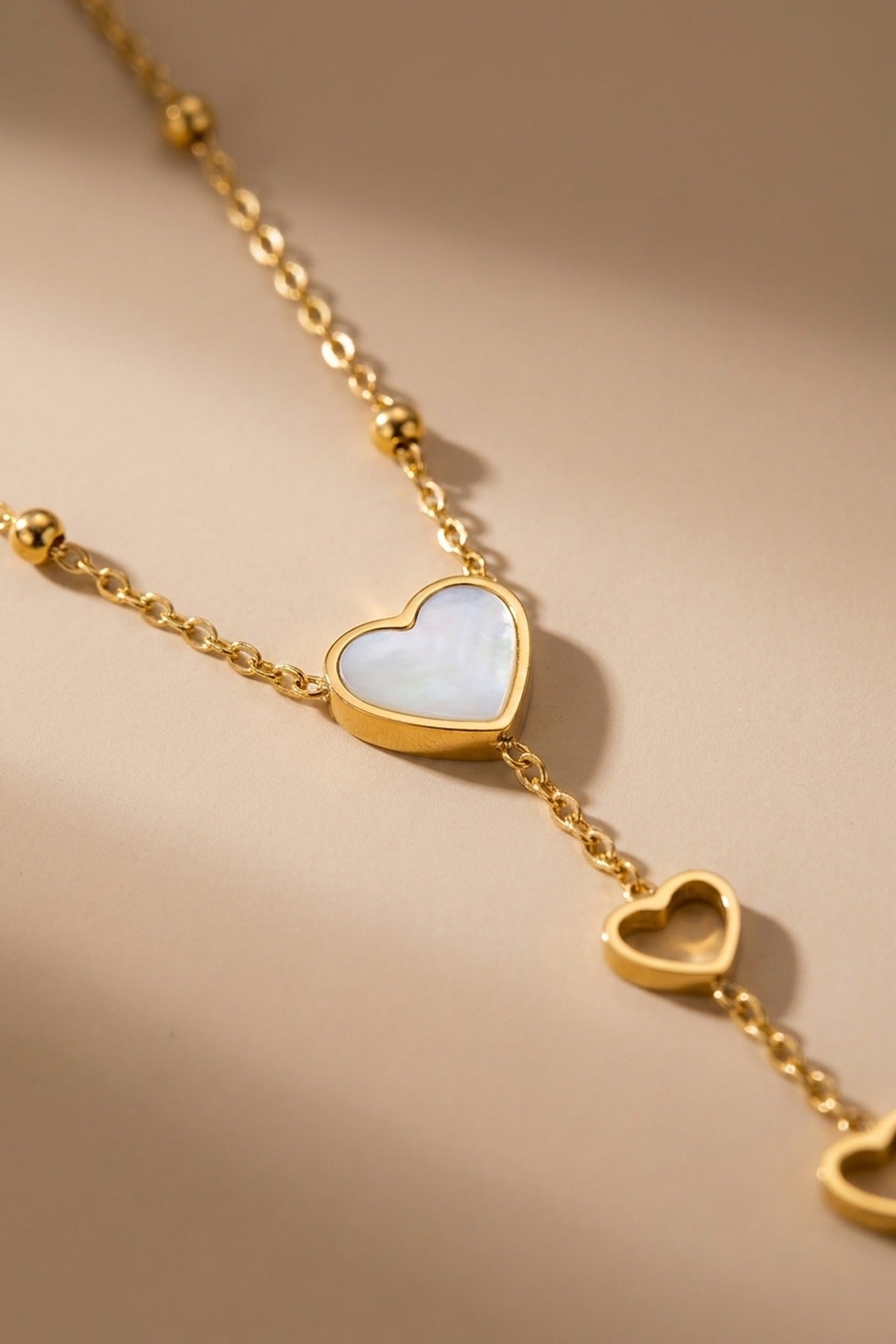 gold Indra Gold Tone Cascading Hearts Lariat