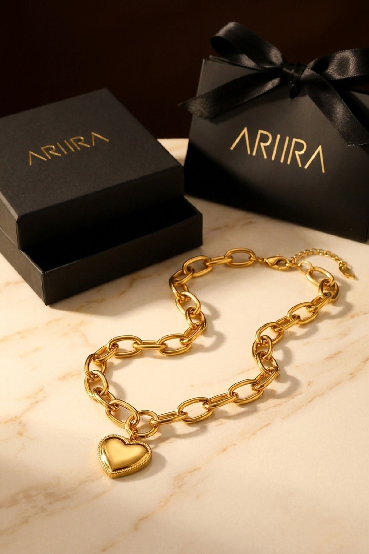 Gold Jaya Chunky Link Heart Pendant Necklace