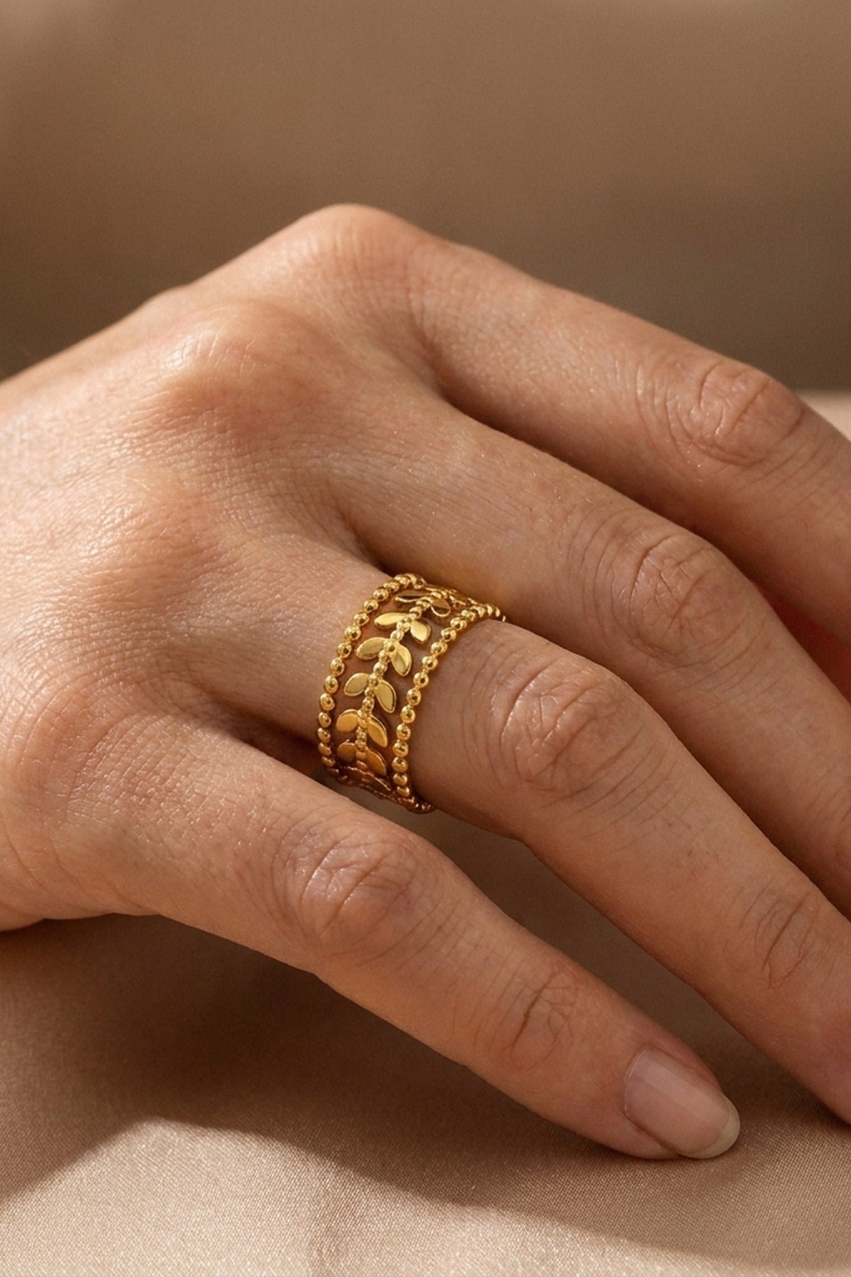 Gold Meadow Gold Tone Open Leaf Band