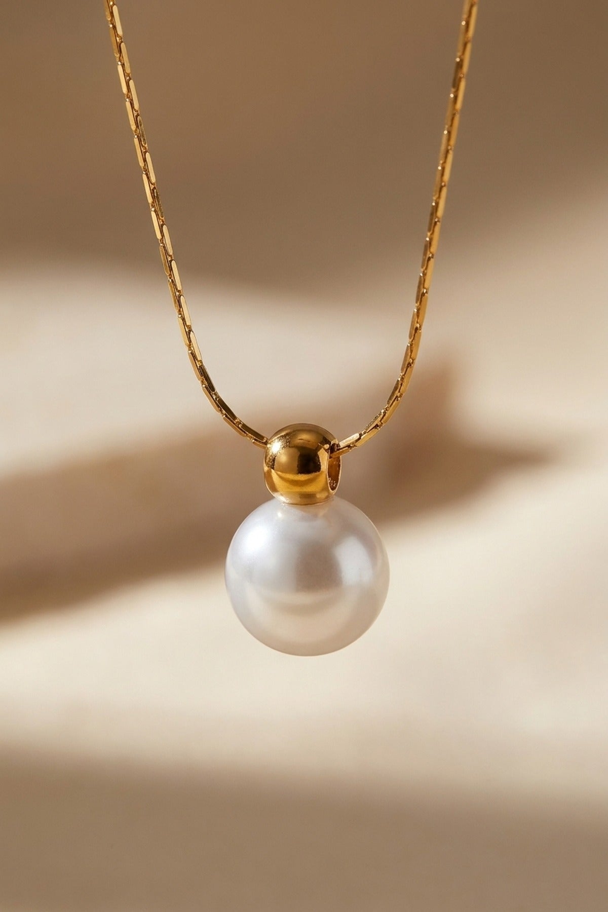 Gold Oona Gold Tone Single Pearl Pendant