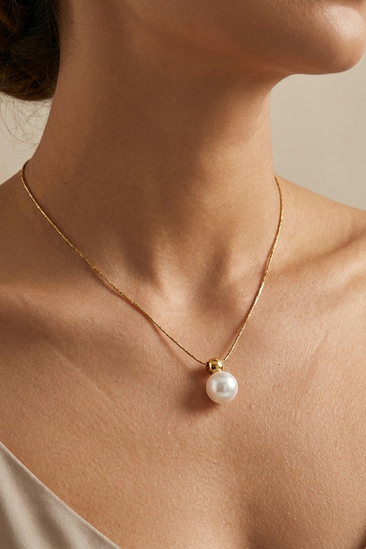 Gold Oona Gold Tone Single Pearl Pendant