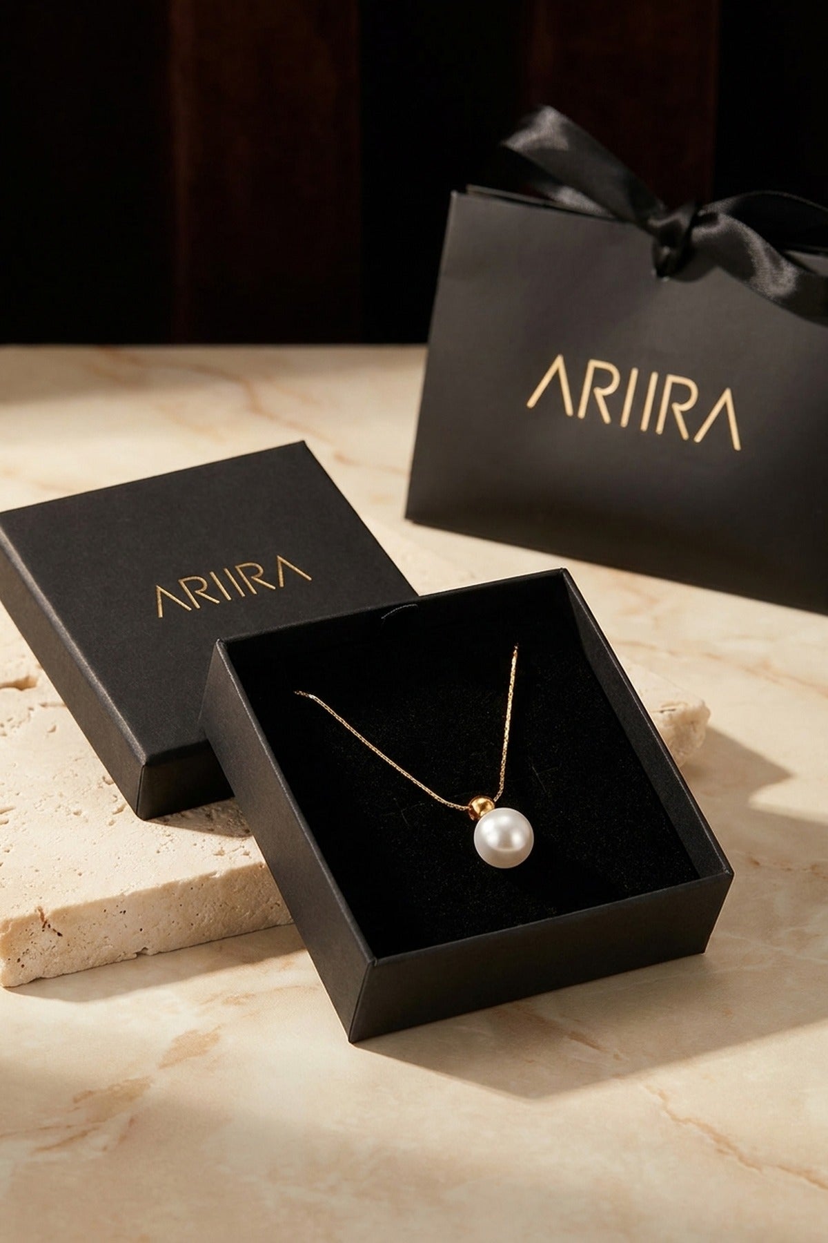 Gold Oona Gold Tone Single Pearl Pendant
