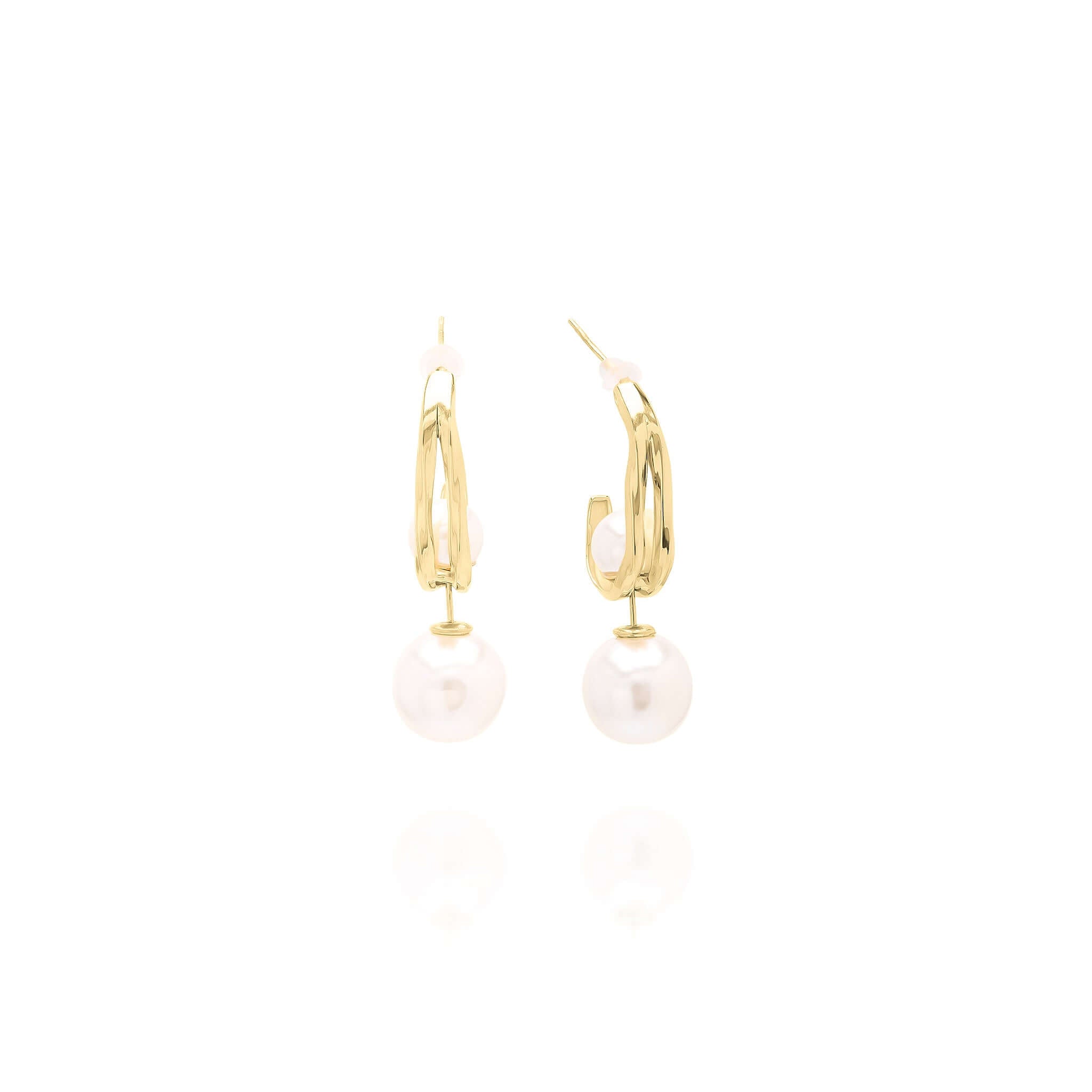 Aylah Pearl Drop Earring by ARIIRA, featuring elegant gold setting and radiant pearl, perfect for everyday style.