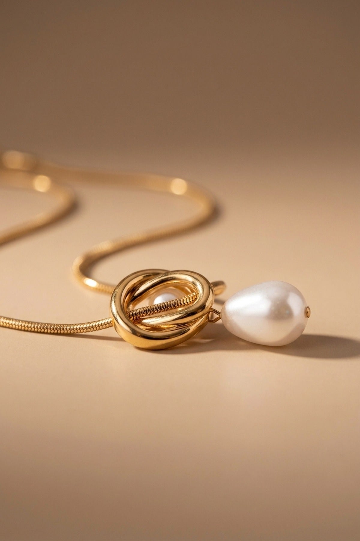 NECKLACE PEARL DROP - Gold